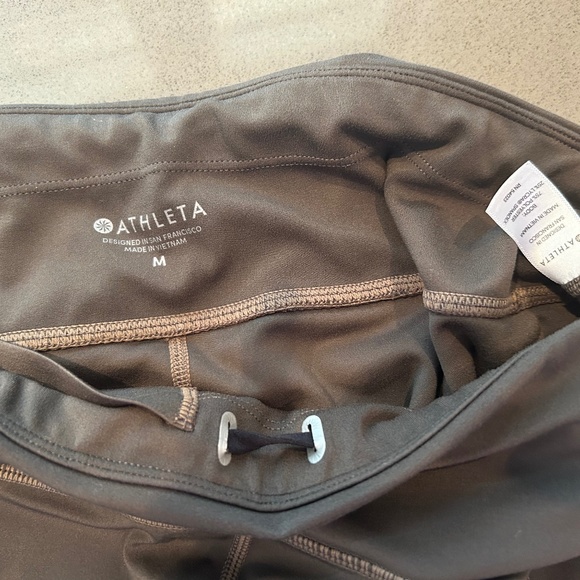 Athleta Run Free 7/8 Tight Olive Green Size Med - Picture 5 of 5